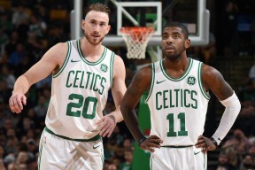 开云体育平台APP-喀麦隆横扫阿森纳，卡马文加如何成为撕裂豪门的战术手术刀