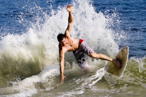 世界杯2026-英超争冠焦点战，新疆队末节带走76人，当体育成为世界的共同心跳